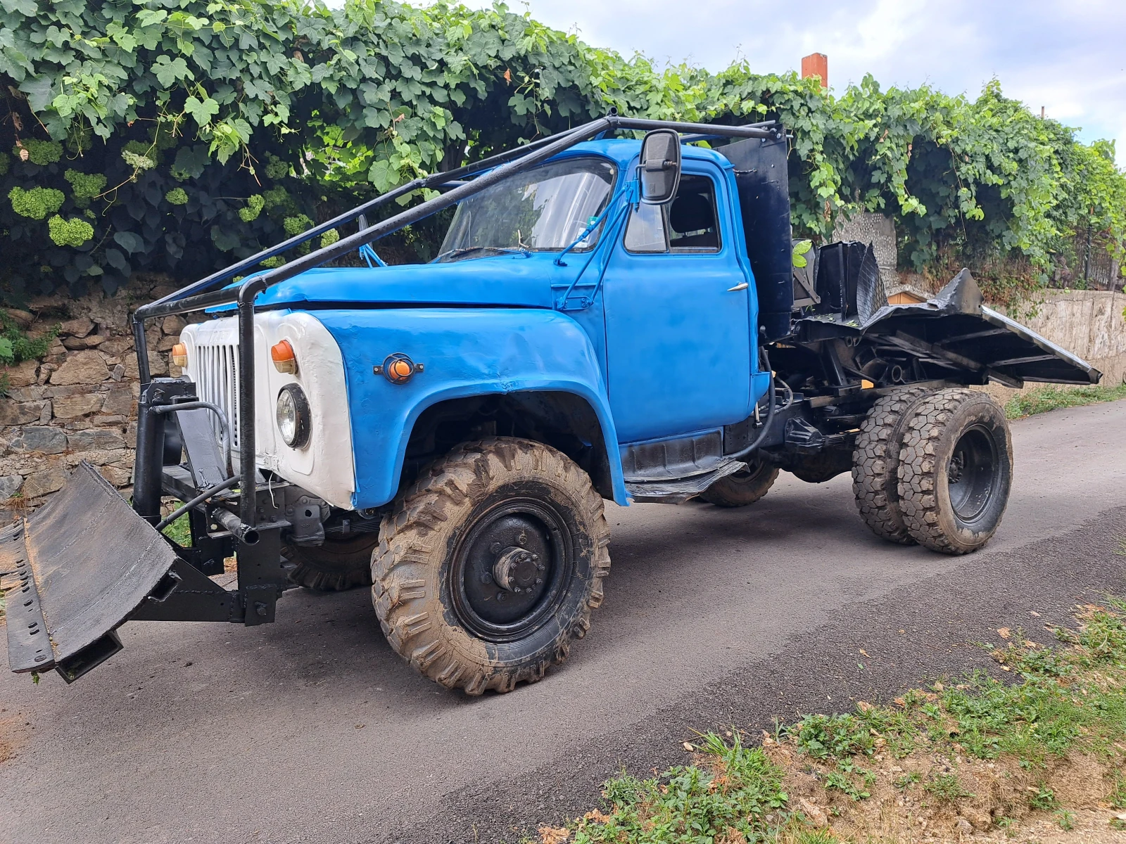 Gaz 53 За дърводобив , снимка 4 - Камиони - 55312089