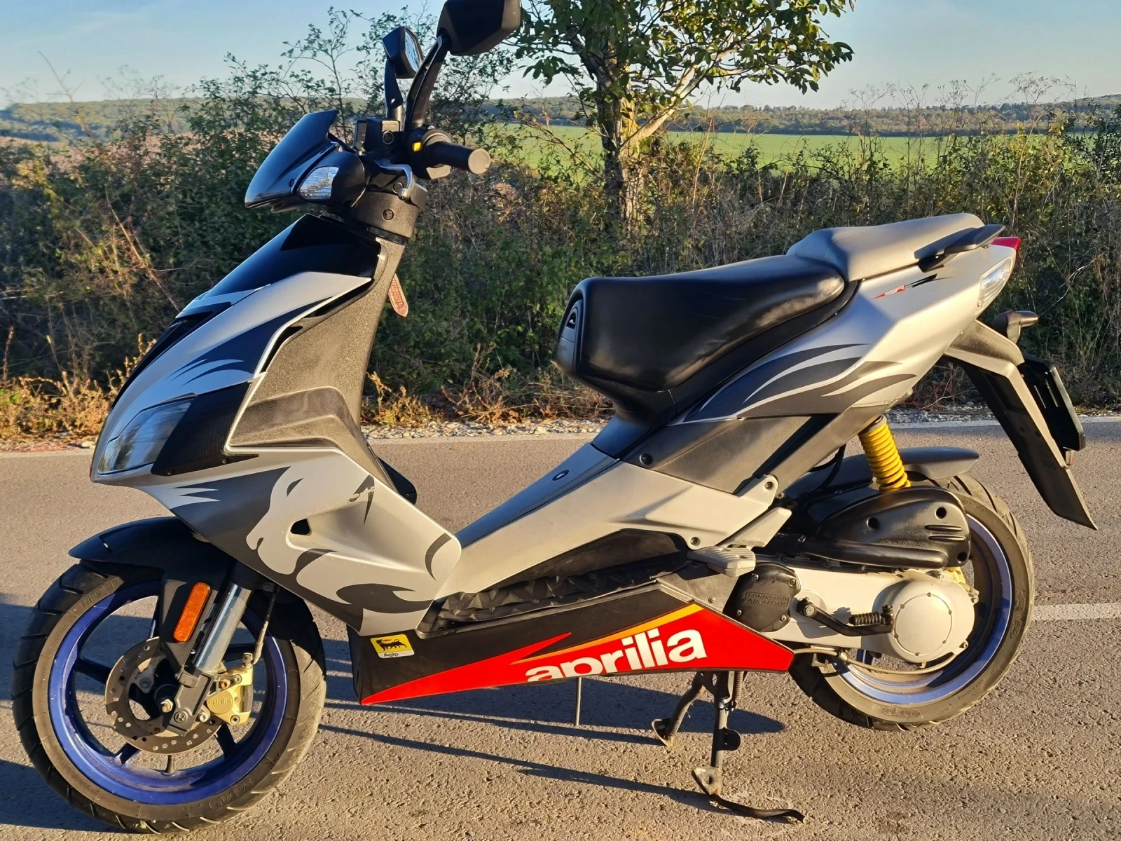 Aprilia Sr 50cc - изображение 8