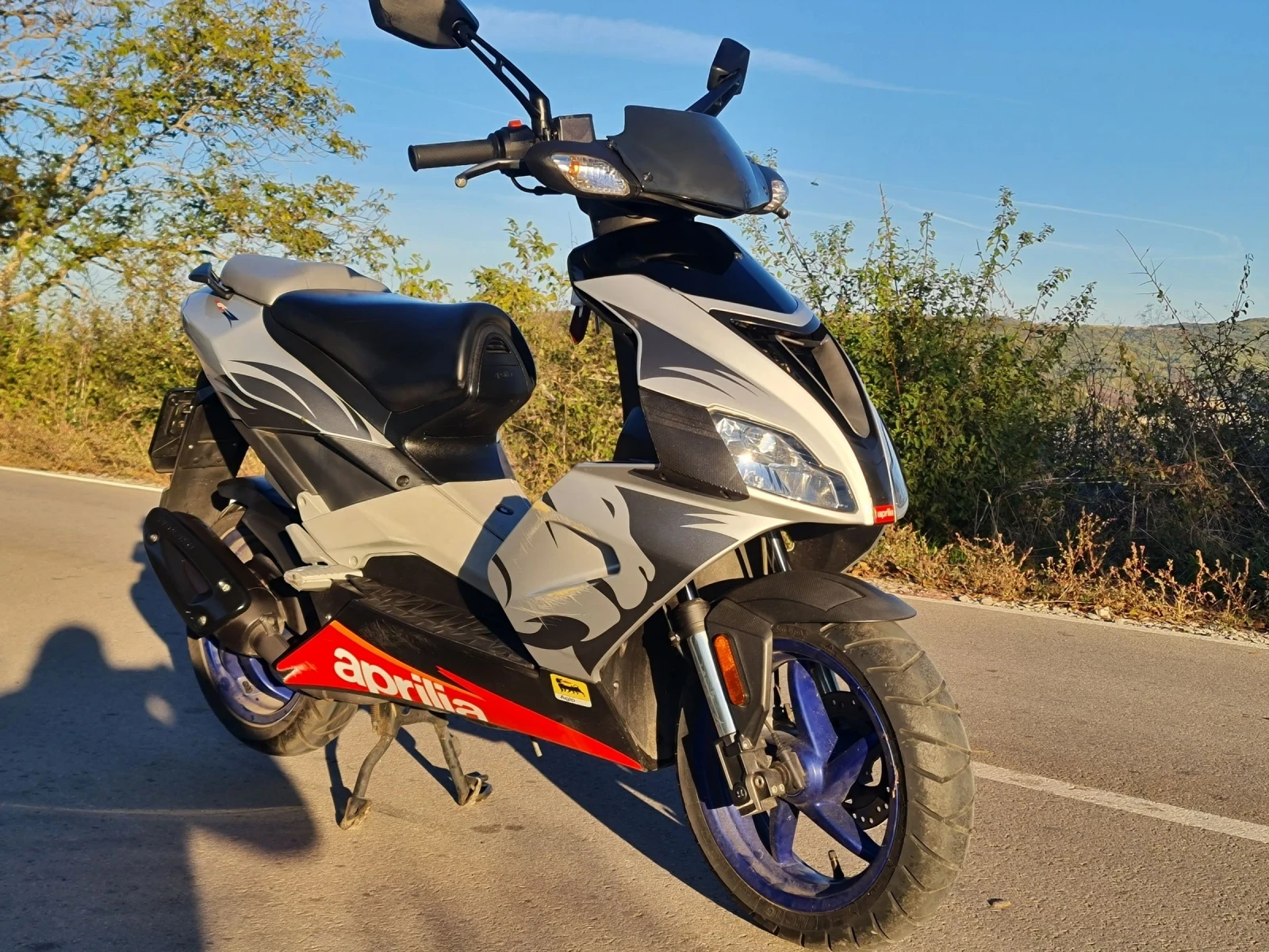 Aprilia Sr 50cc - изображение 2