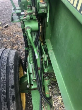 Балировачка John Deere 550, снимка 9