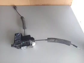 Брава врата задна дясна Рено Лагуна хечбек (1)