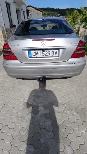 Mercedes-Benz E 270, снимка 6