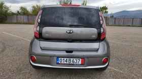     Kia Soul EV 30.5kWh 