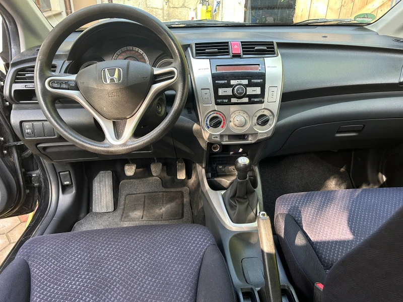 Honda City 1.3I  99кс , снимка 6 - Автомобили и джипове - 45436135