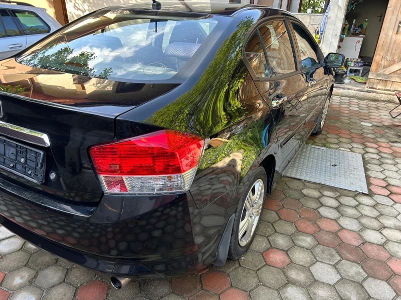 Honda City 1.3I  99кс , снимка 4 - Автомобили и джипове - 45436135