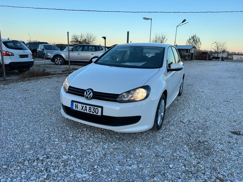 VW Golf 1.6 D, снимка 3 - Автомобили и джипове - 48102562