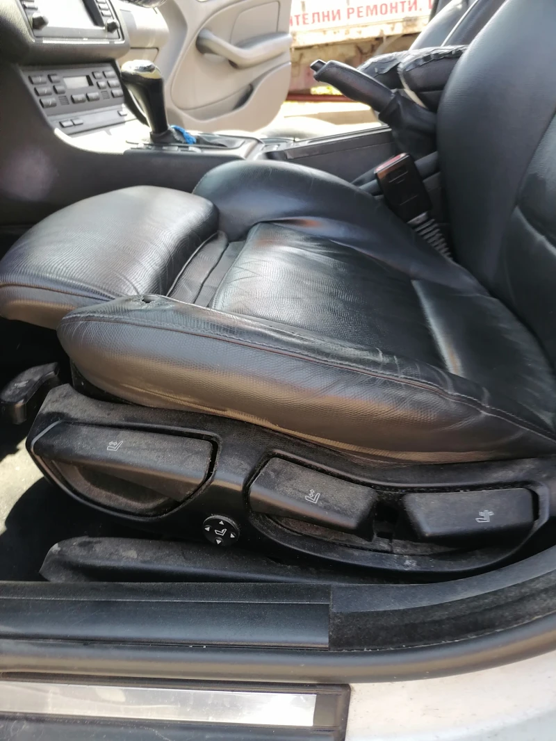 BMW 320, снимка 11 - Автомобили и джипове - 51179292