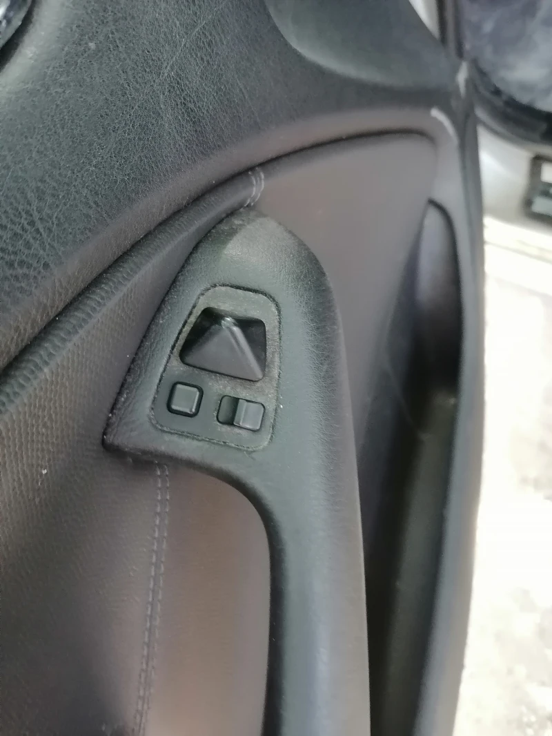 BMW 320, снимка 9 - Автомобили и джипове - 51179292