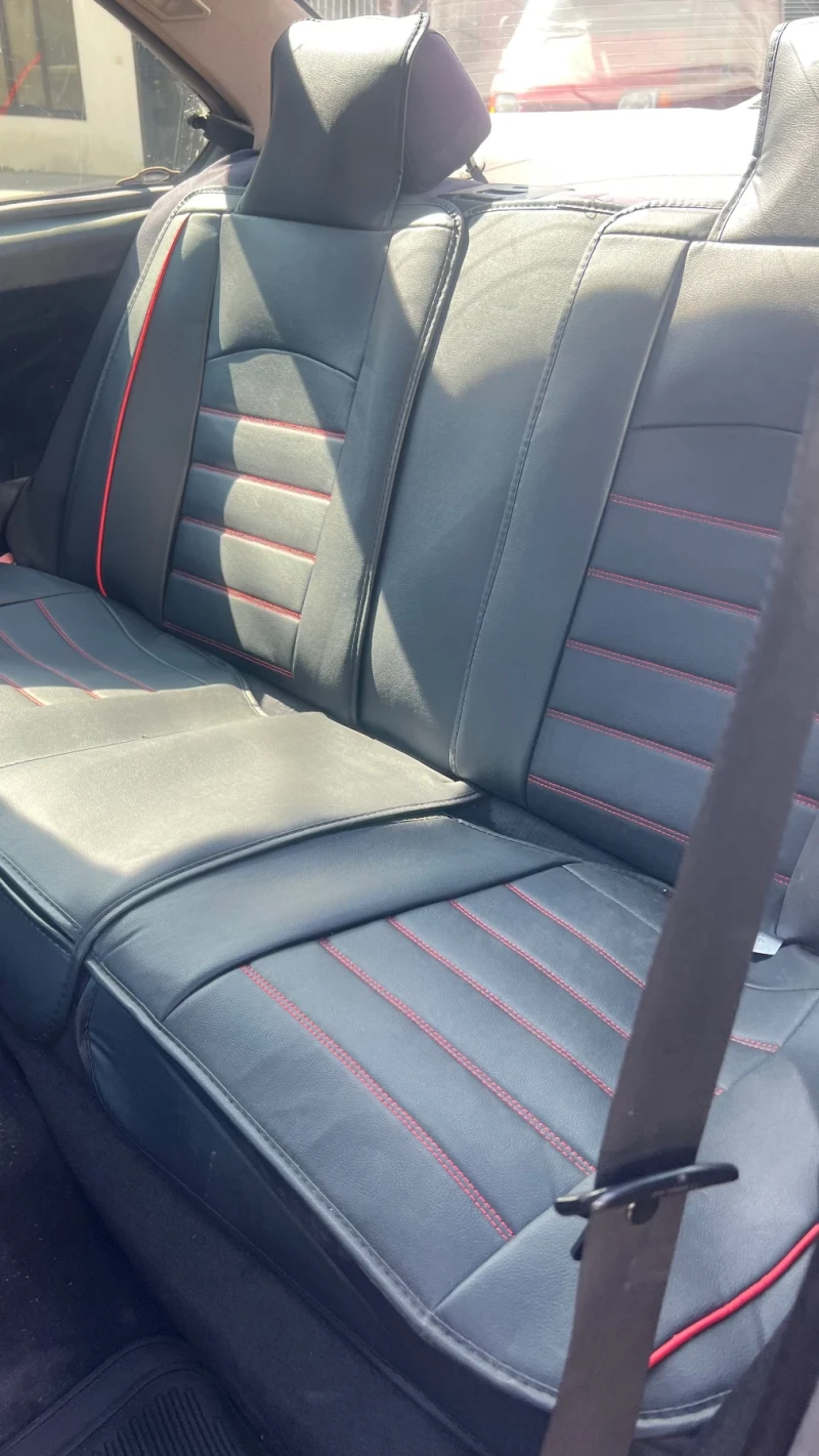 BMW 318 1.8 IS, снимка 8 - Автомобили и джипове - 51867501