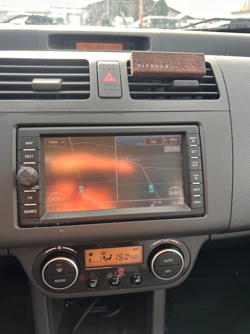 Suzuki Swift 1.3i NAVI EURO 4, снимка 12 - Автомобили и джипове - 52390781