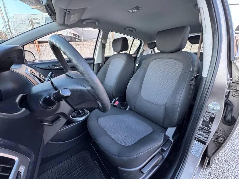Hyundai I20 1.25i-120000км, снимка 11 - Автомобили и джипове - 52537609