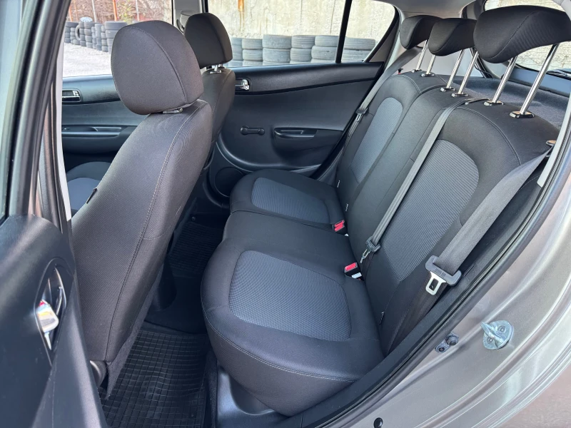 Hyundai I20 1.25i-120000км, снимка 14 - Автомобили и джипове - 52537609