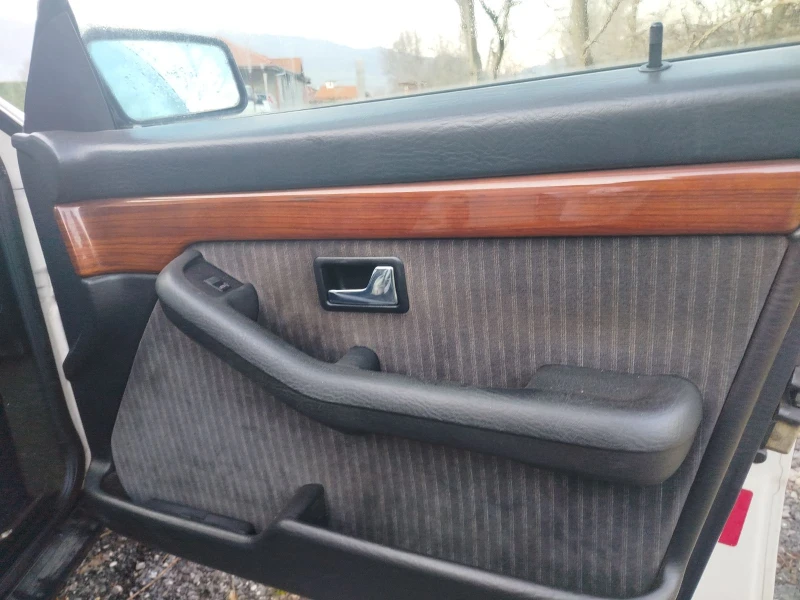 Audi 100 2.3 I, снимка 7 - Автомобили и джипове - 52775906