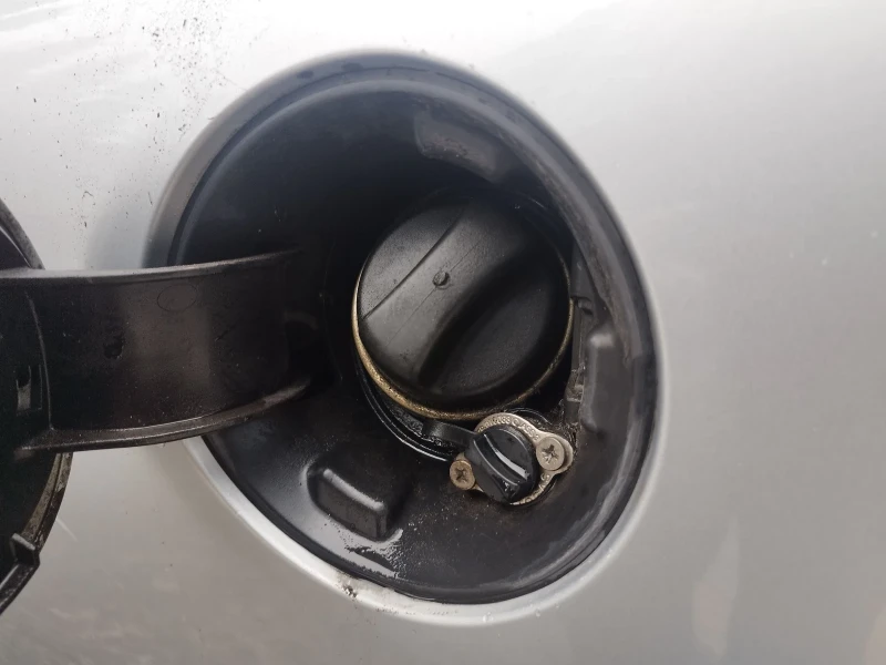 Mini Cooper 1.6 LPG, снимка 12 - Автомобили и джипове - 53064532