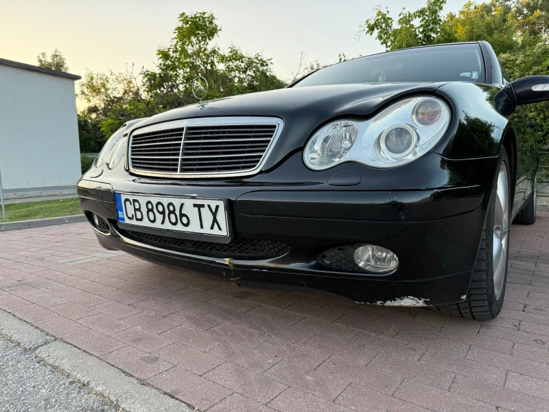 Mercedes-Benz C 220, снимка 5 - Автомобили и джипове - 53183617