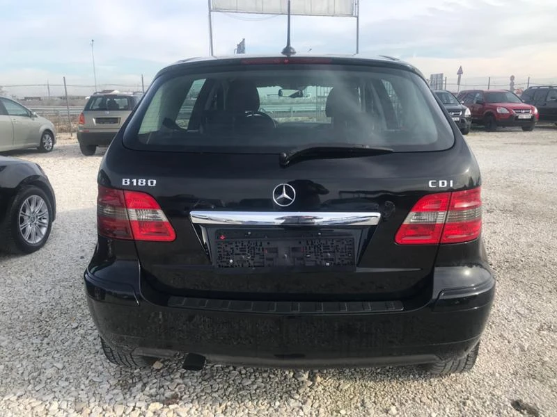 Mercedes-Benz B 180 1.8 CDI - изображение 4