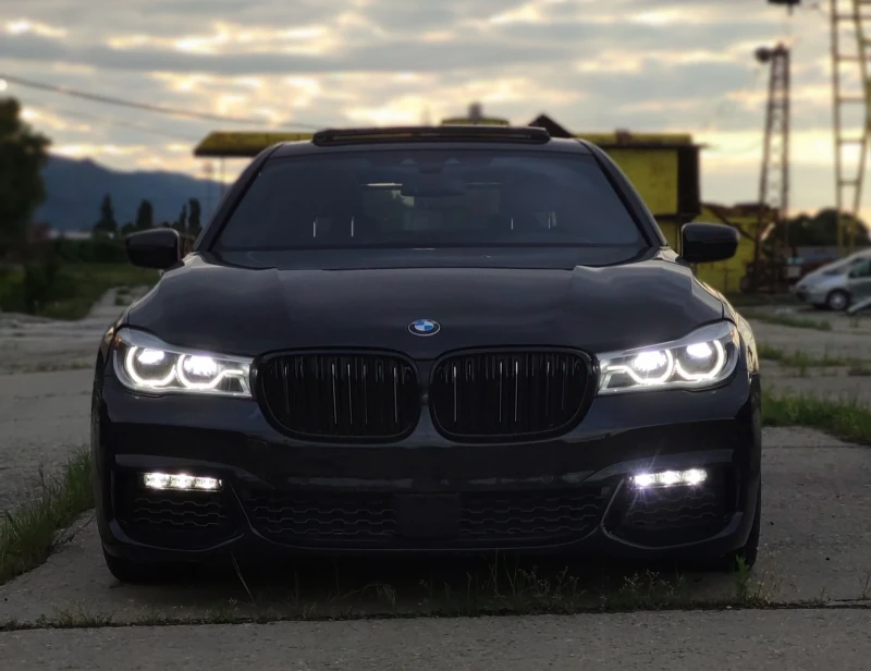 BMW 750  i ///M Black - 47999 лв. / 24541.50 € - 68614207 1