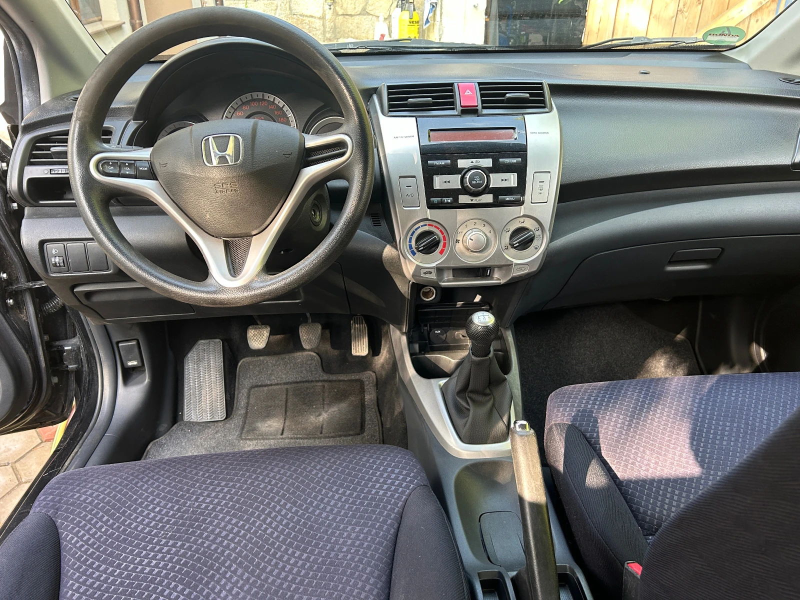 Honda City 1.3I  99кс  - изображение 6