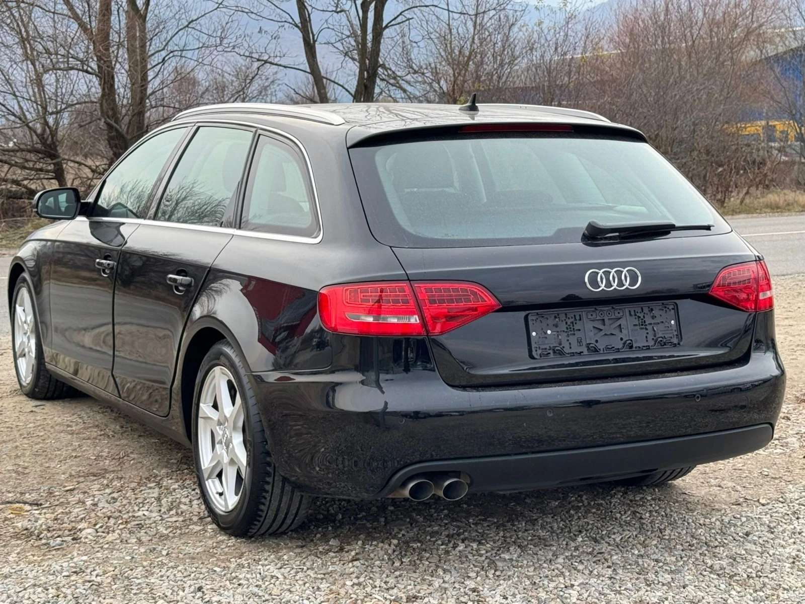 Audi A4 2.0TDI - изображение 4