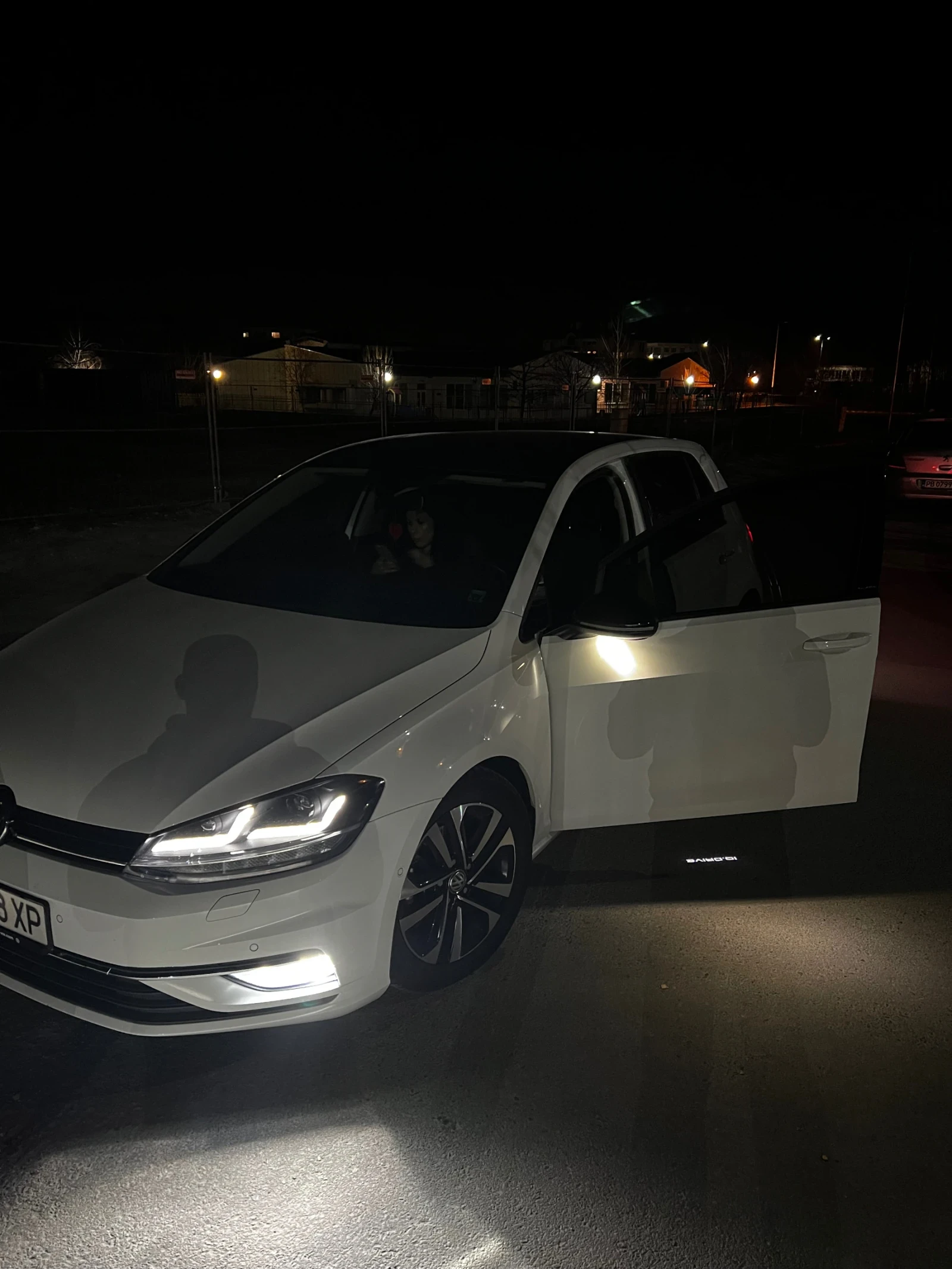 VW Golf 2.0TDI - изображение 8