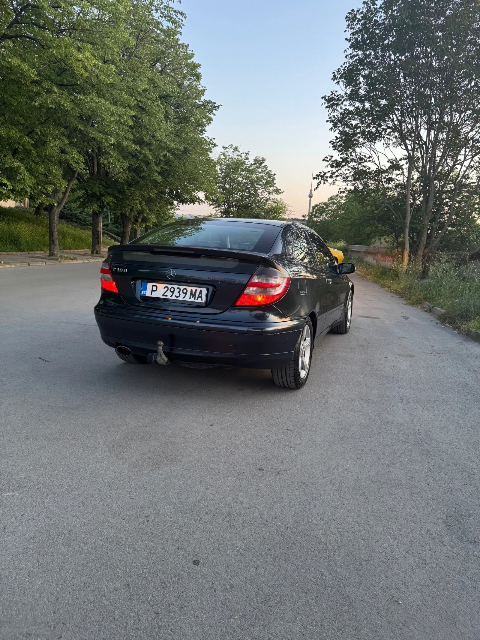 Mercedes-Benz C 180  - изображение 6