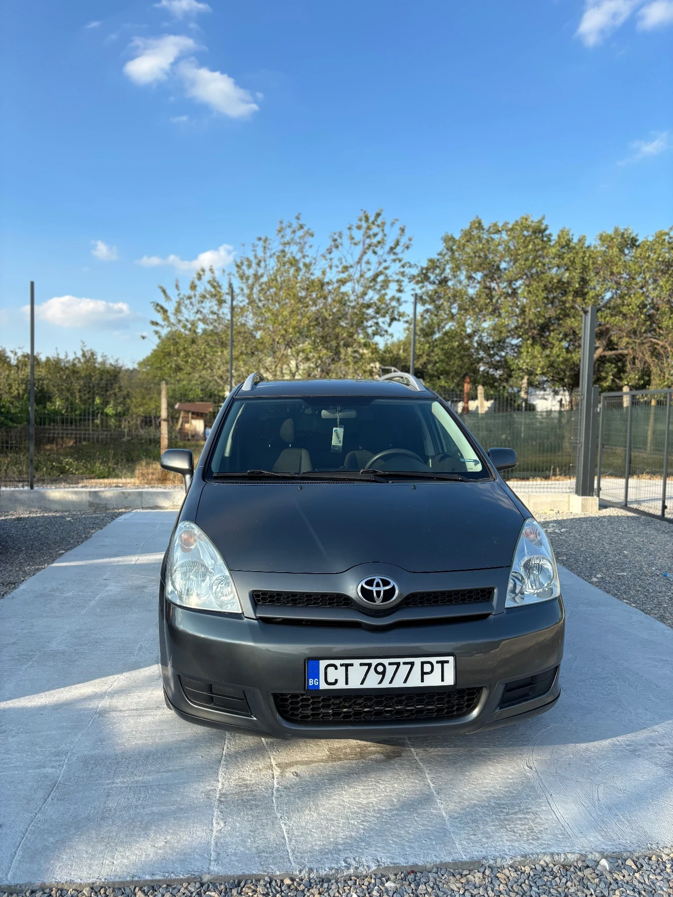 Toyota Avensis verso  - изображение 3