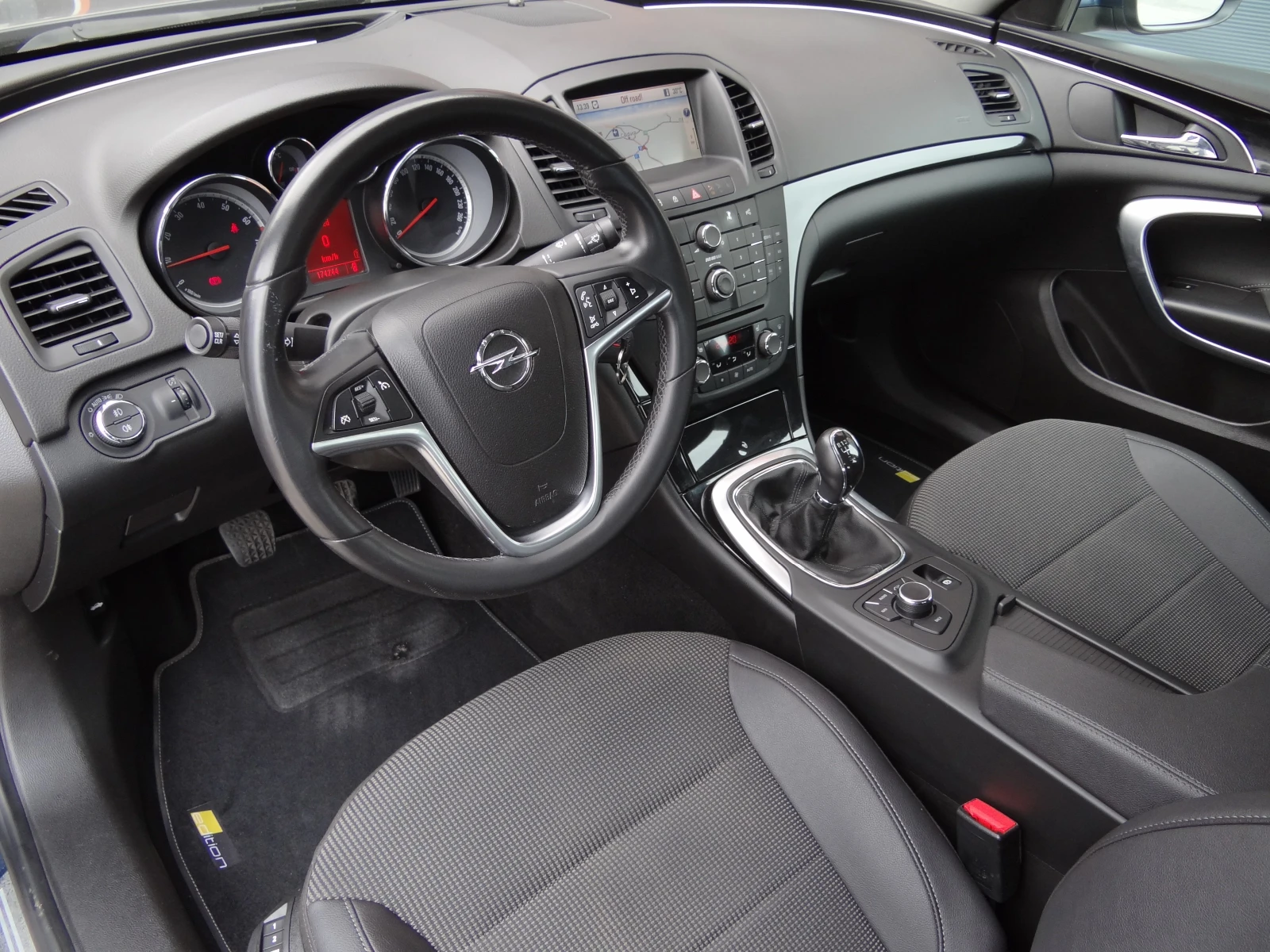 Opel Insignia 1.8i - 140k.c./Cosmo/NAVI/KOJA/Bi-XENON/LED/Euro-5 - изображение 8