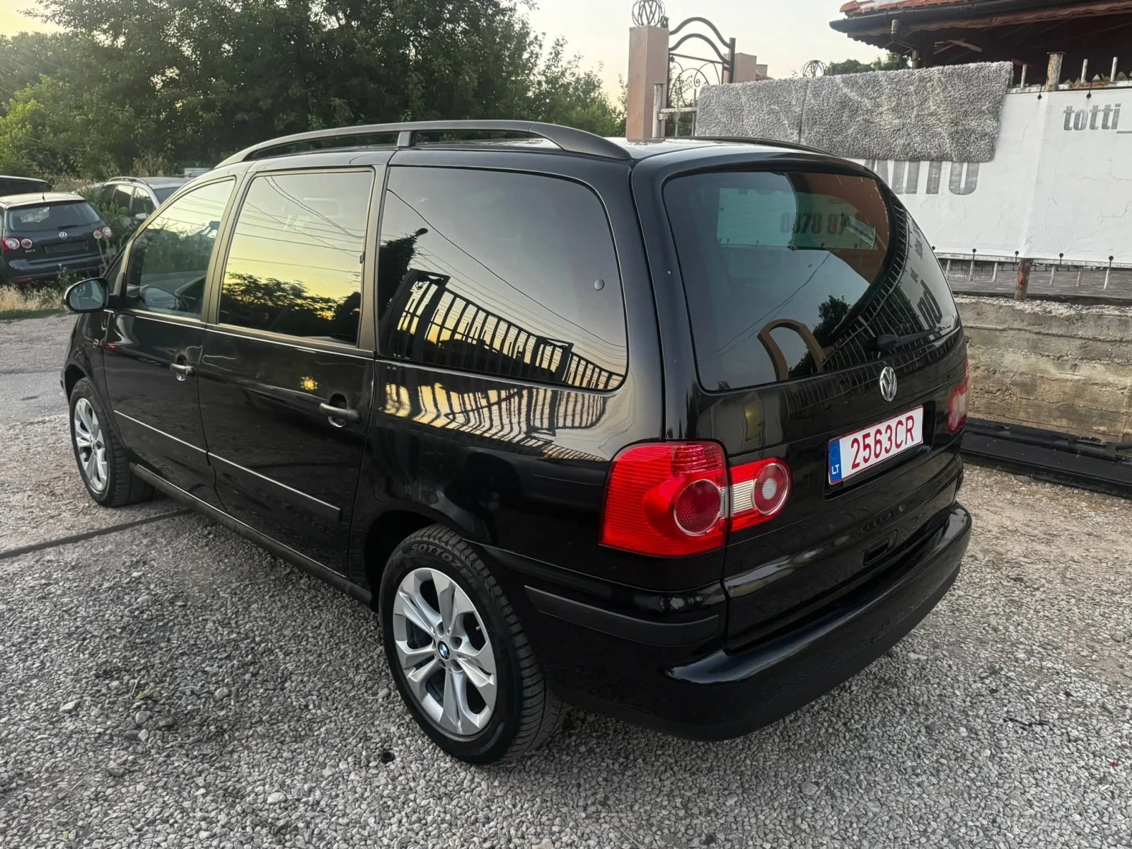 VW Sharan 1.9 TDI 116 Germany - изображение 2