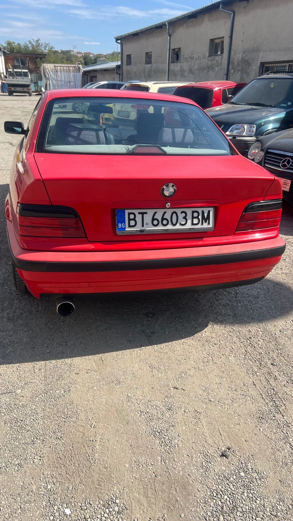 BMW 318 1.8 IS - изображение 4
