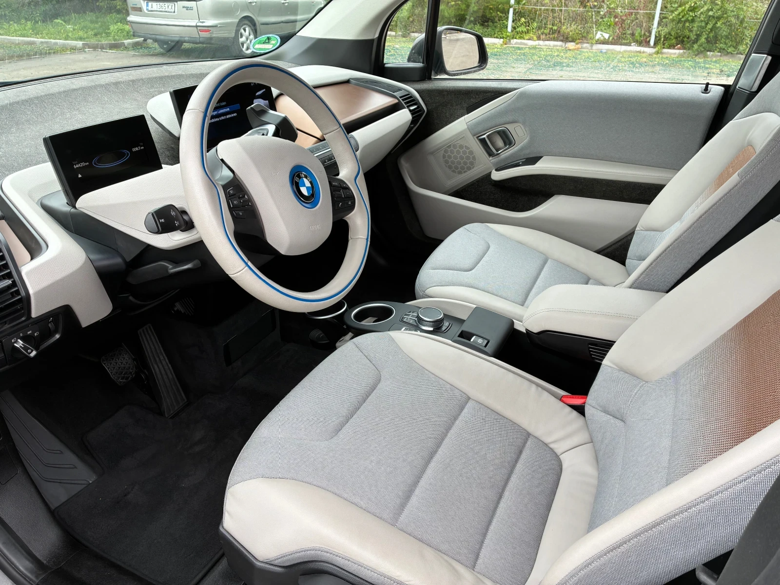 BMW i3 120 - изображение 6