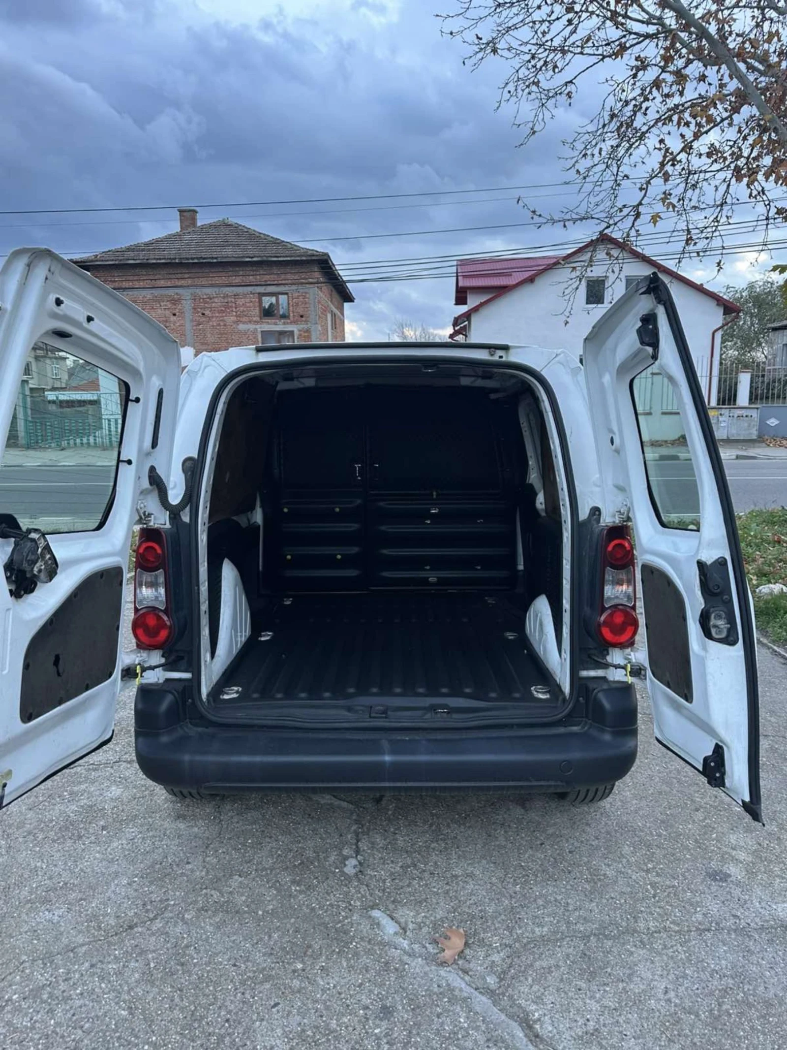 Peugeot Partner  - изображение 2