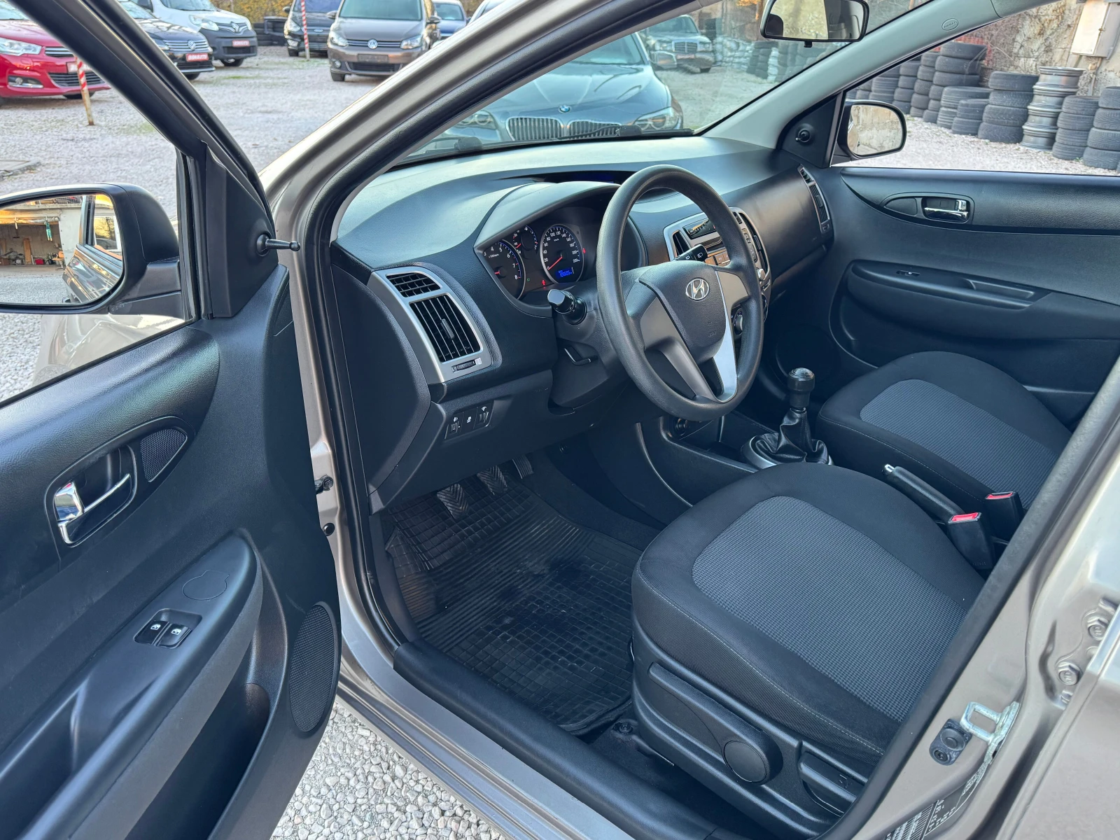 Hyundai I20 1.25i-120000км - изображение 9