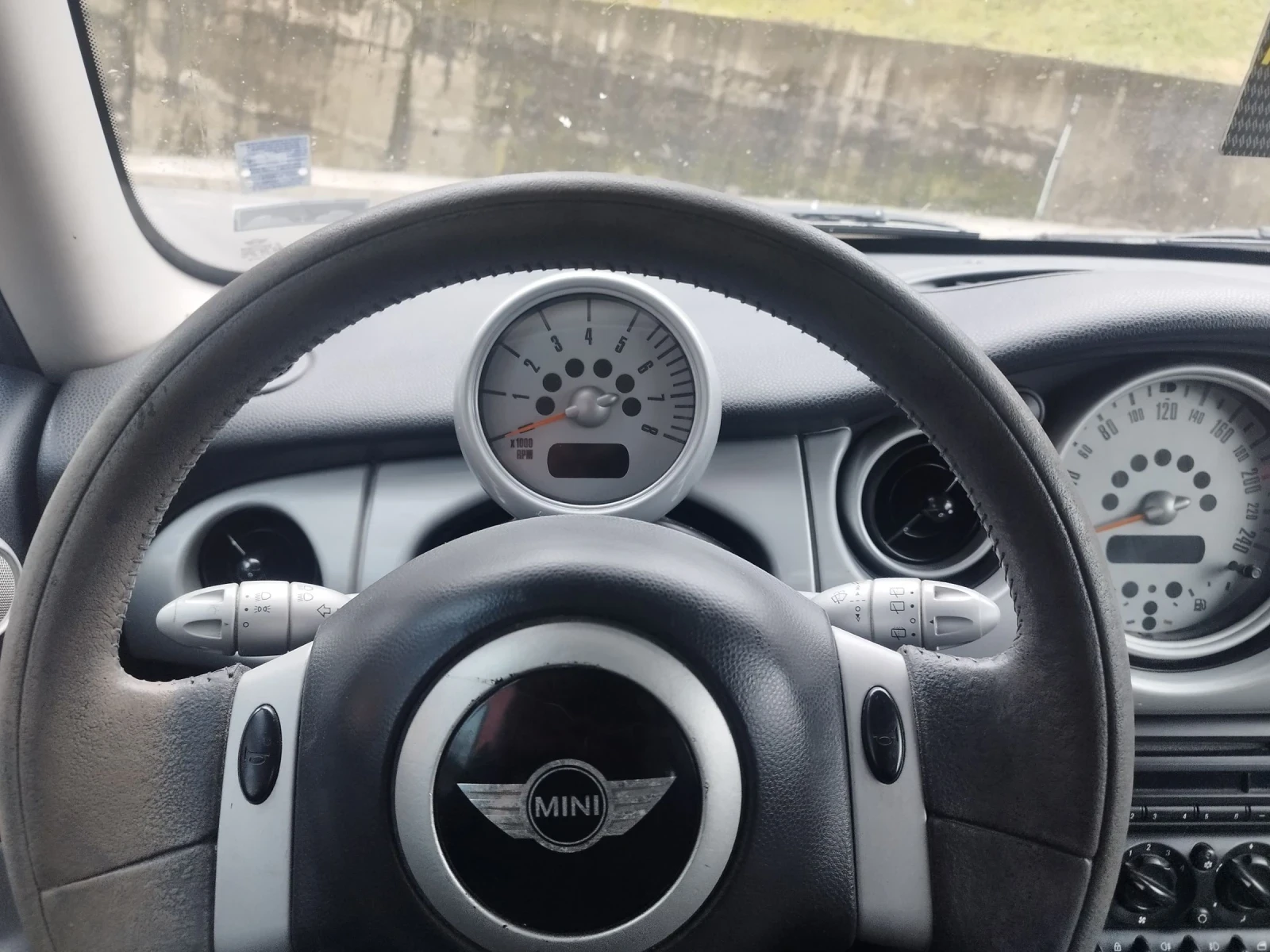 Mini Cooper 1.6 LPG - изображение 9