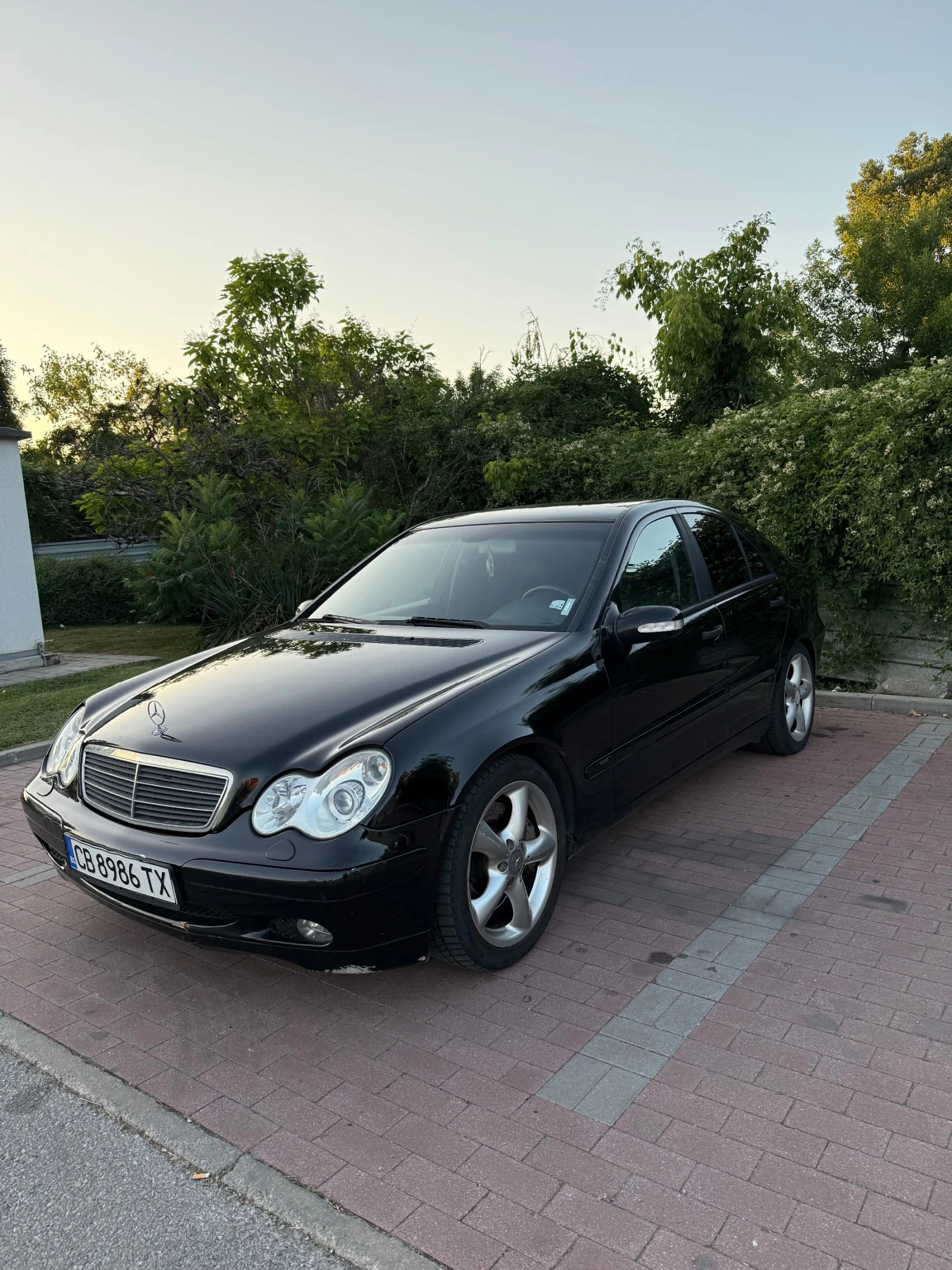 Mercedes-Benz C 220  - изображение 6