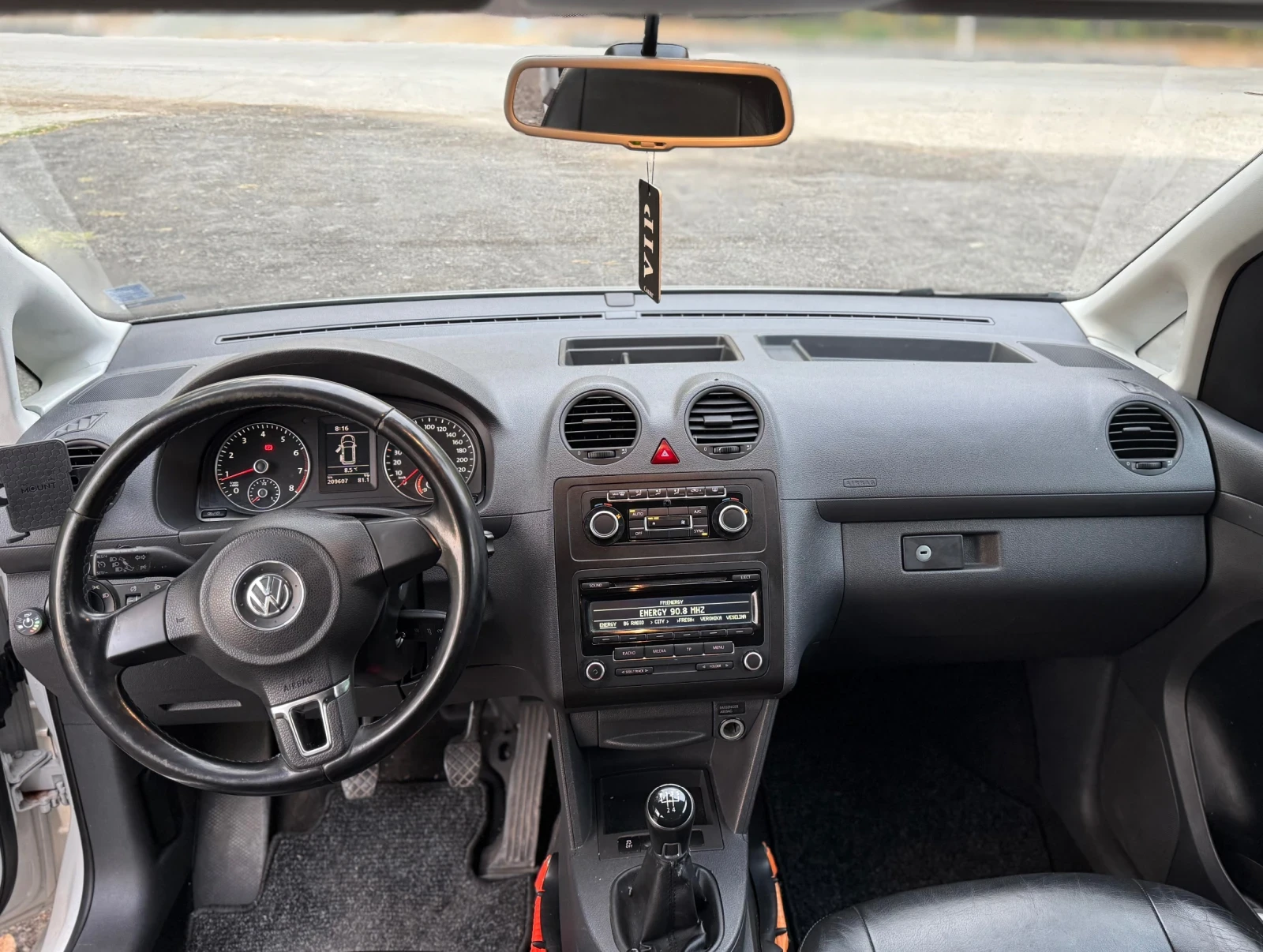 VW Caddy 1.2 TSI - изображение 9