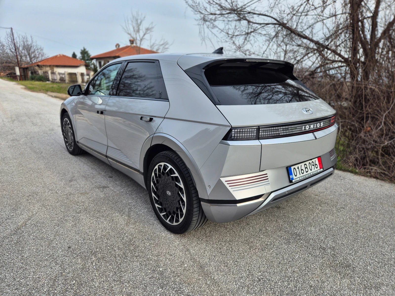 Hyundai Ioniq 5 Гаранция/SOH-100%/77.4Kwh/Full екстри /11.22г. - изображение 5