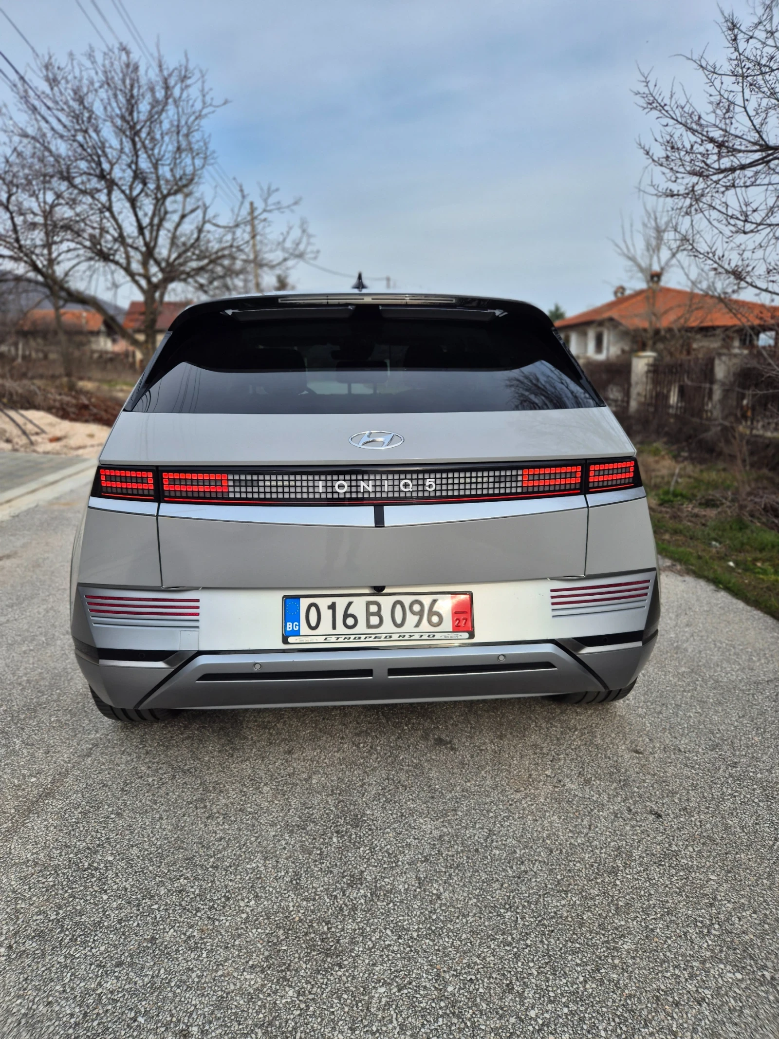 Hyundai Ioniq 5 Гаранция/SOH-100%/77.4Kwh/Full екстри /11.22г. - изображение 6