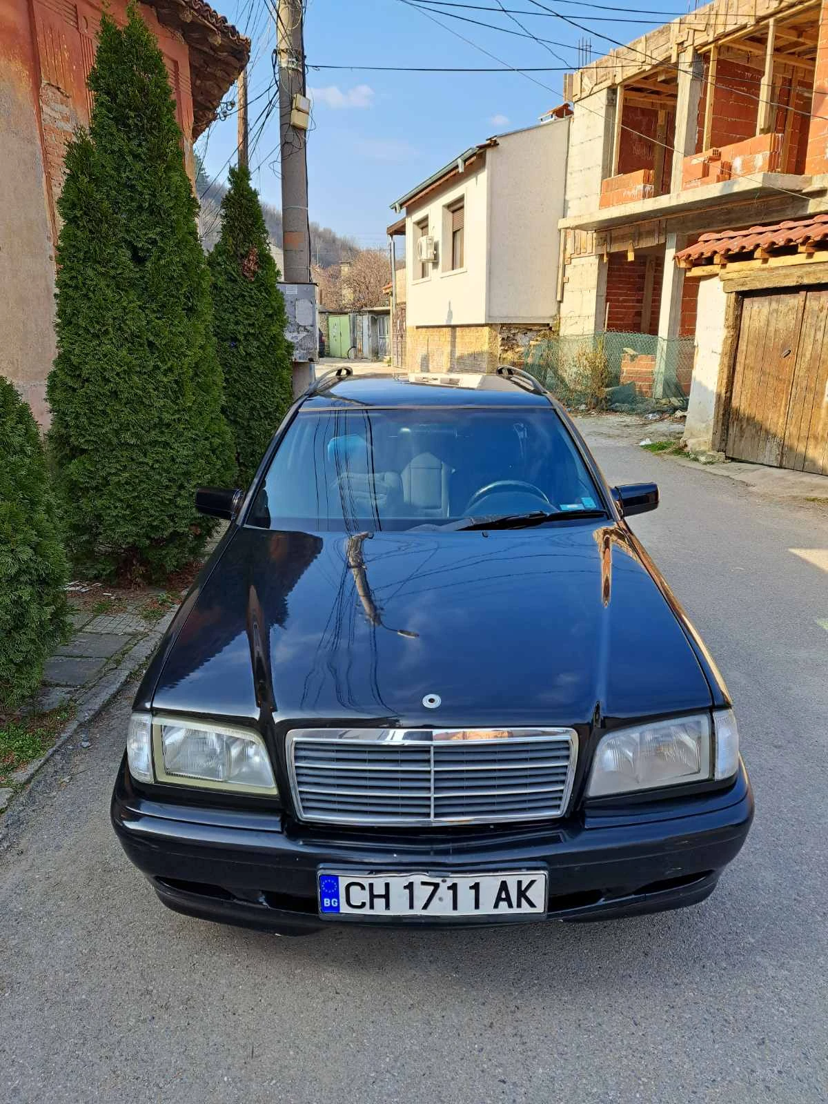 Mercedes-Benz C 220 CDI Sport, снимка 17 - Автомобили и джипове - 54178812
