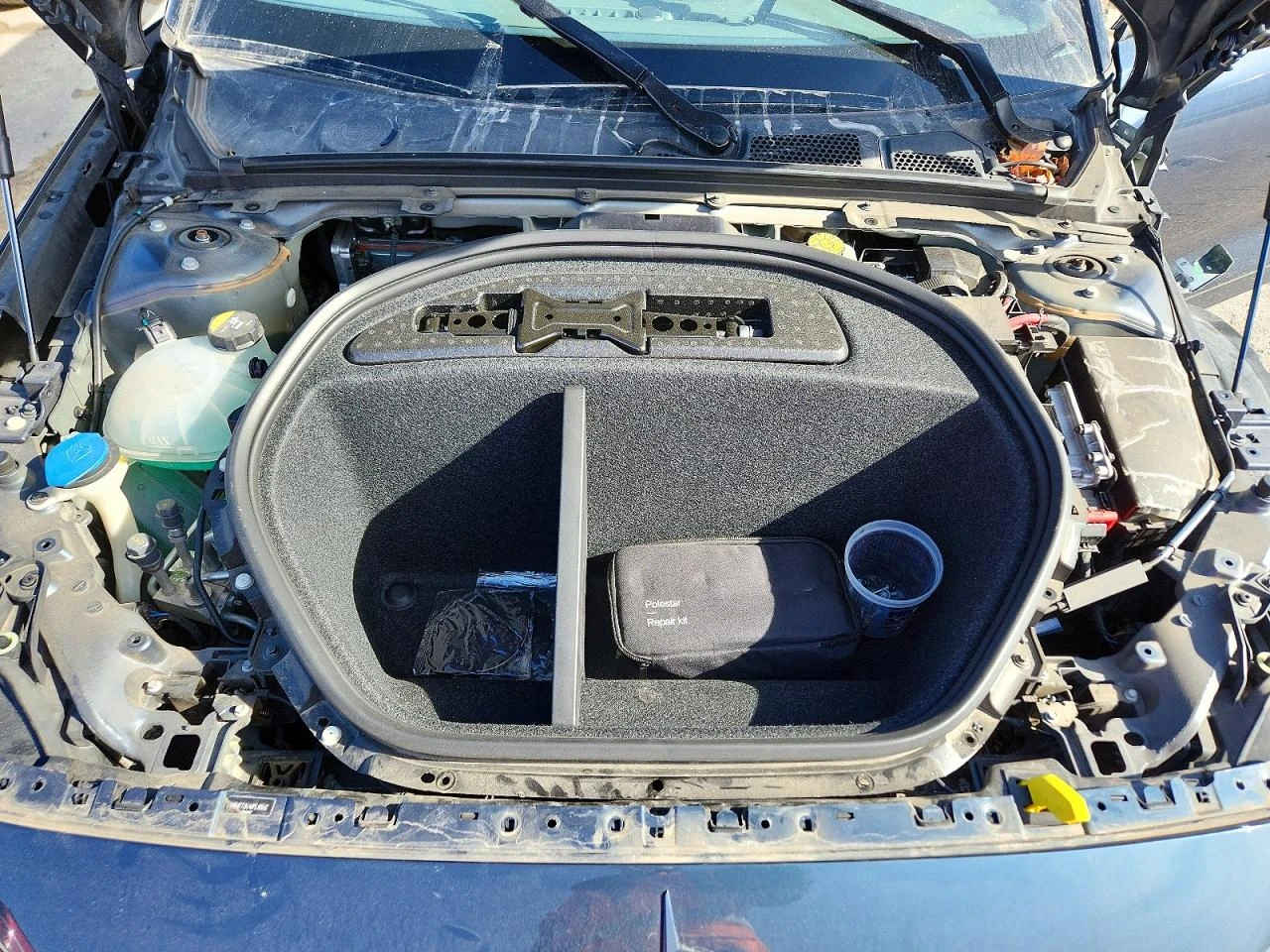 Polestar 2 Long Range Dual Motor Performance, снимка 11 - Автомобили и джипове - 54210413