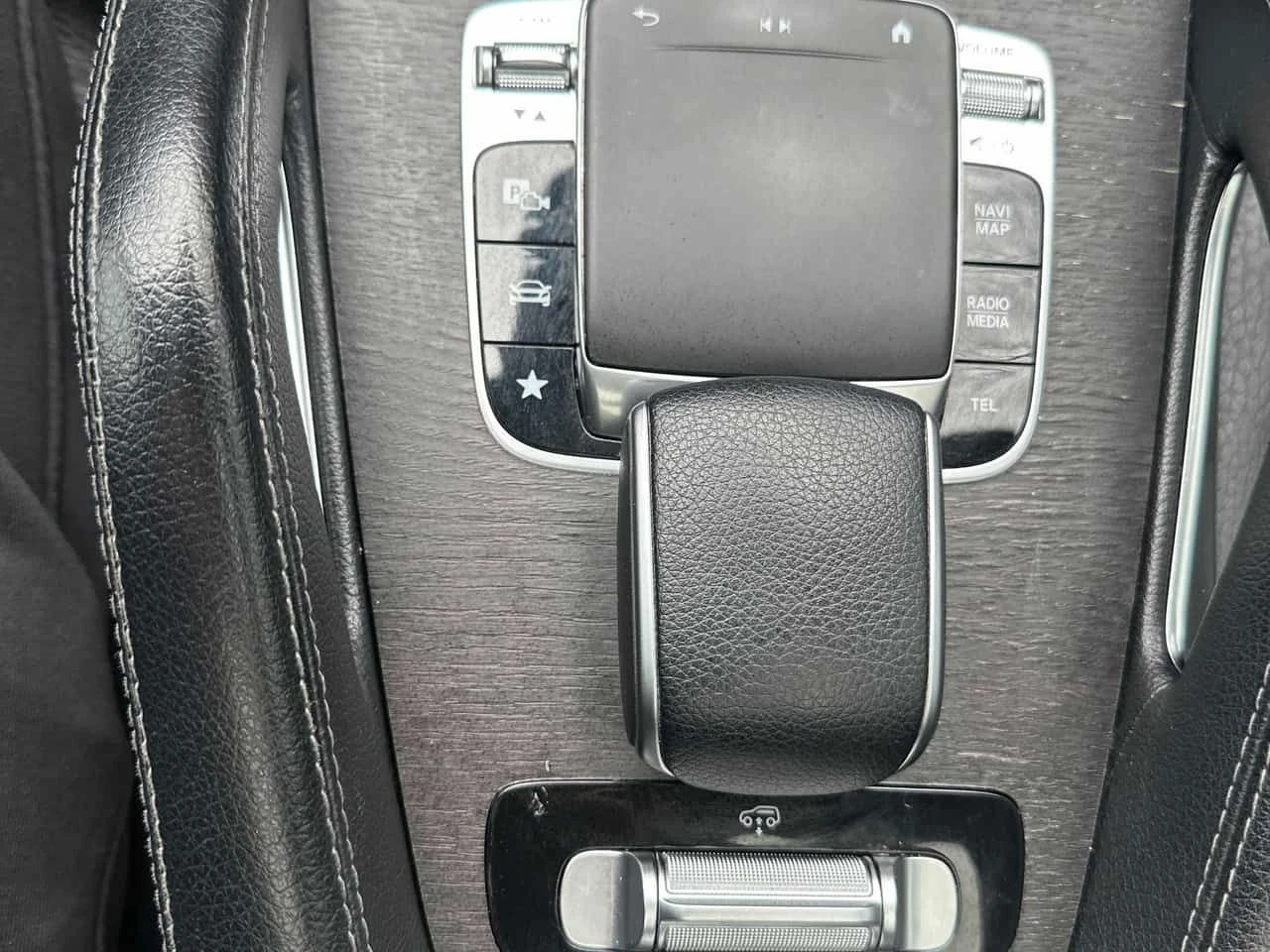 Mercedes-Benz GLS 450 CARFAX, снимка 12 - Автомобили и джипове - 54450749