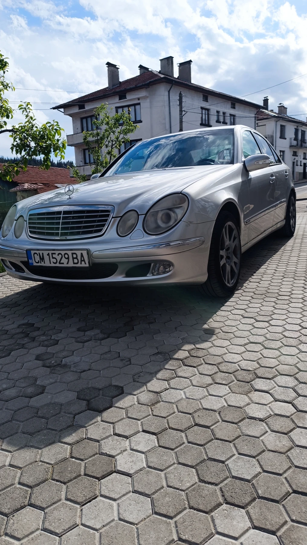 Mercedes-Benz E 270