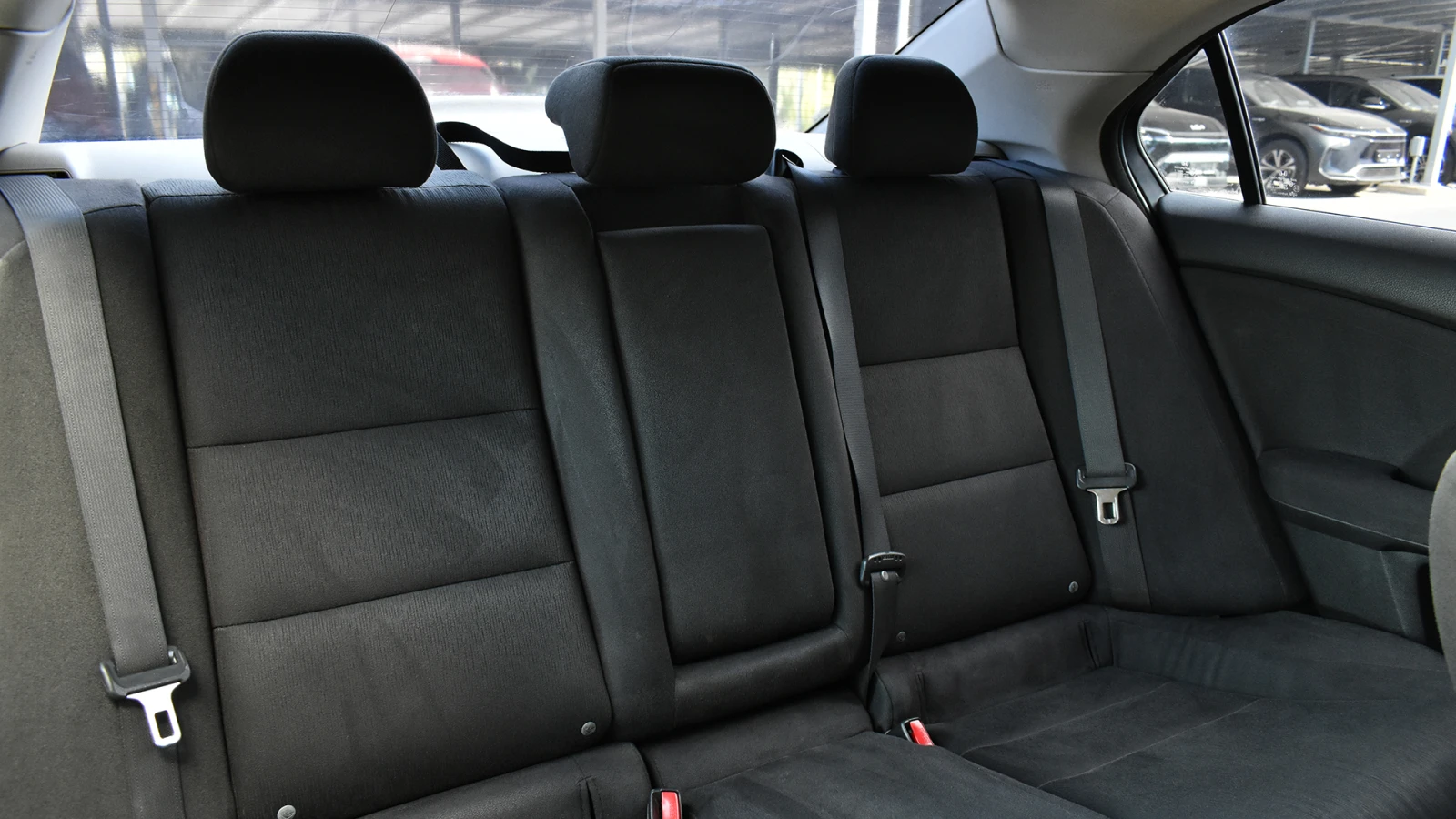 Honda Accord 2.2 i-DTEC, снимка 11 - Автомобили и джипове - 54747621