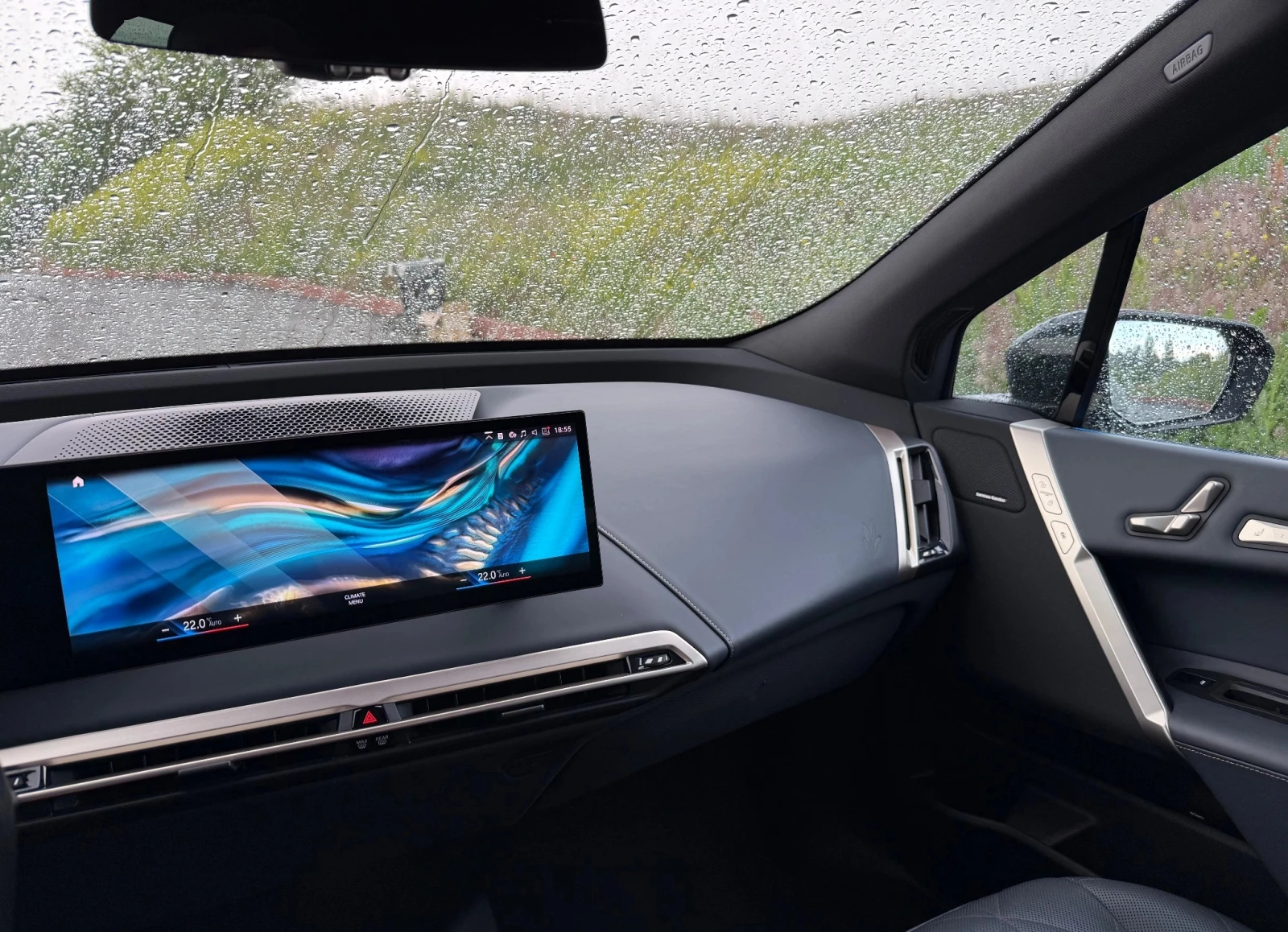 BMW iX 40, снимка 6 - Автомобили и джипове - 54778653