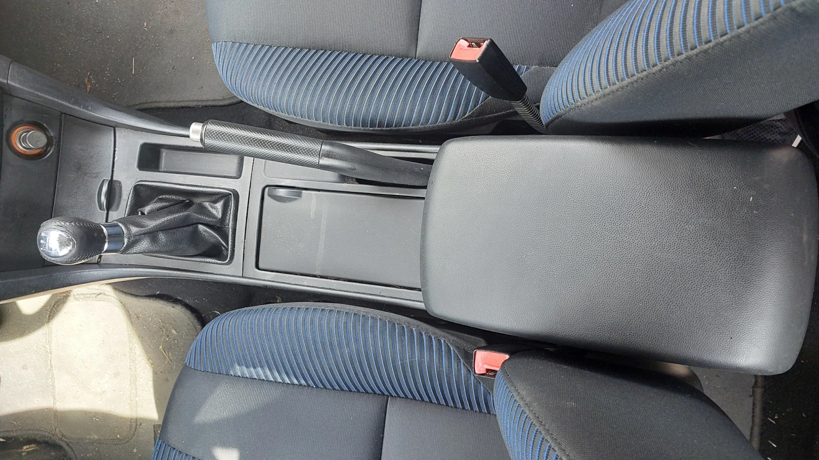Mazda 3, снимка 16 - Автомобили и джипове - 54991805