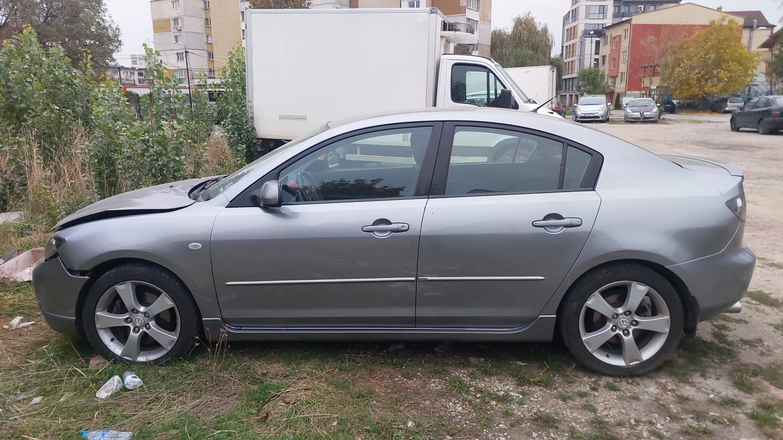 Mazda 3, снимка 3 - Автомобили и джипове - 54991805