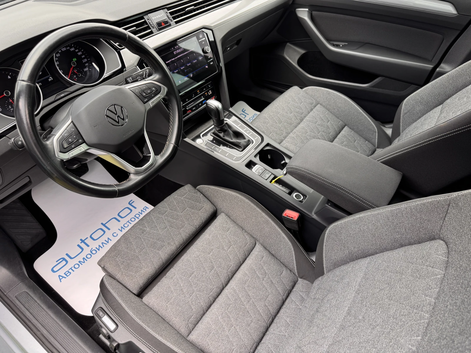VW Passat BUSINESS+ /2.0TDI/150k.c./7AT/N1, снимка 7 - Автомобили и джипове - 55220385