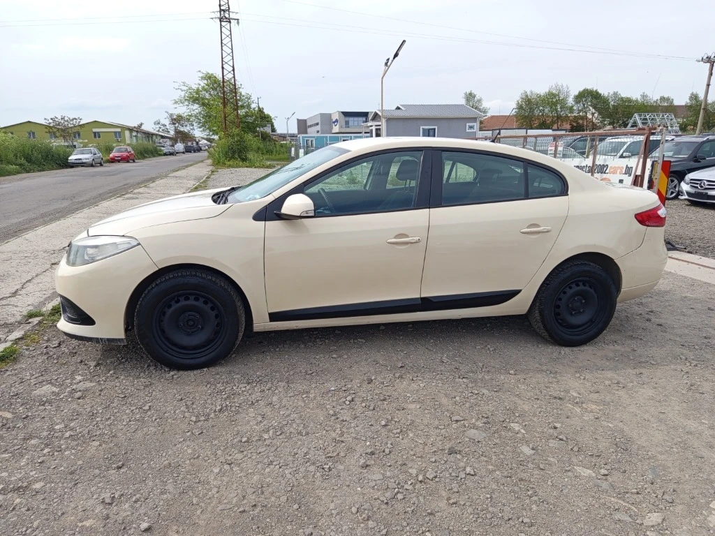 Renault Fluence, снимка 10 - Автомобили и джипове - 55220371