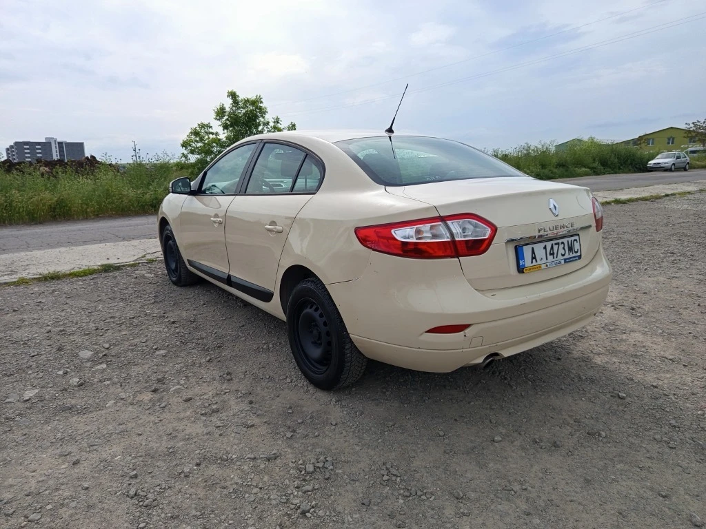 Renault Fluence, снимка 11 - Автомобили и джипове - 55220371