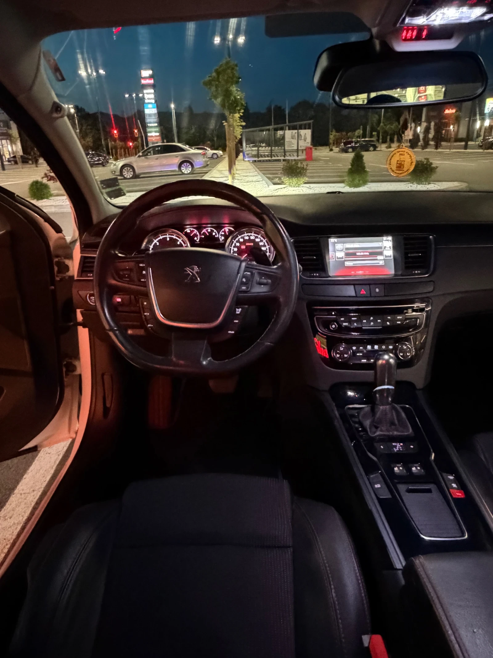 Peugeot 508 1.6 HDI , снимка 14 - Автомобили и джипове - 55265788