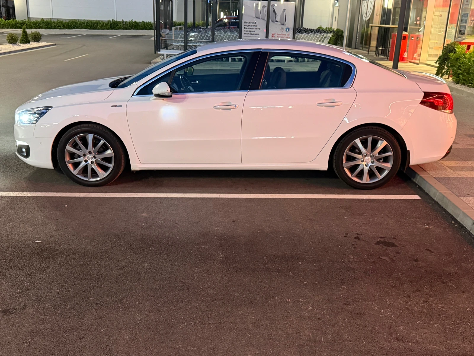 Peugeot 508 1.6 HDI , снимка 6 - Автомобили и джипове - 55265788
